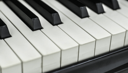 アイネクライネ 米津玄師 の楽譜まとめ ピアノで簡単に弾けるものから上級まで 音楽らぼ